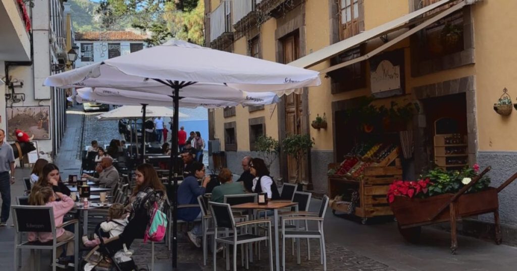 Los precios se mantienen estables en julio, aunque la inflación continúa por encima del 3% en Canarias
