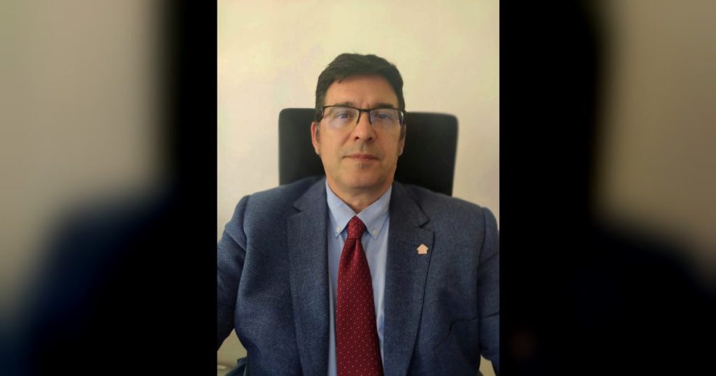 Luis García: “Contar con un administrador colegiado es sinónimo de seguridad y tranquilidad”