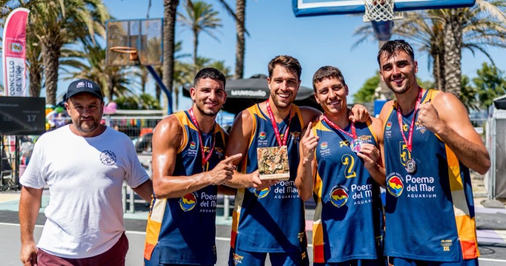 Poema del Mar hace historia en O Marisquiño y conquista su billete al circuito profesional de la FIBA en Phoenix