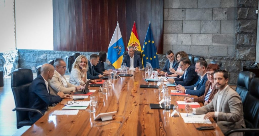 El Gobierno de Canarias prorroga las medidas tributarias sobre combustibles durante el último trimestre del año