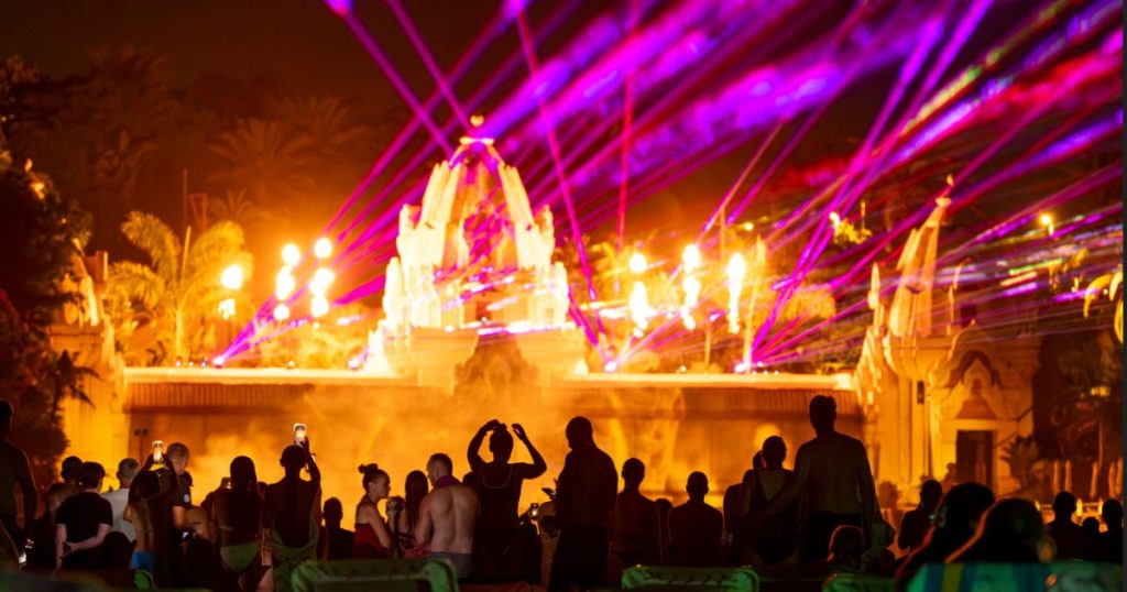 Más de 120.000 personas hacen historia en Siam Night 2026, batiendo el récord absoluto de visitantes