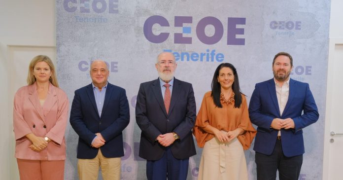 No al absentismo laboral injustificado. No a la economía sumergida. Sí a crear más valor en Canarias
