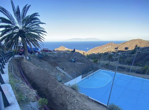 Cabildo de La Gomera e ITC inician los trabajos para la creación de una central de generación fotovoltaica en Alojera