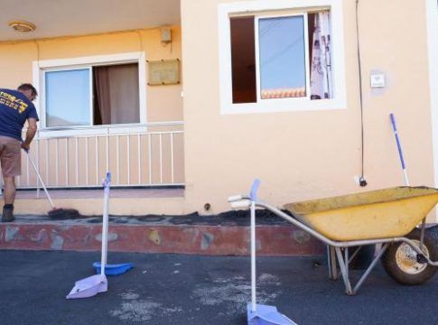 El Gobierno de Canarias abona otros 1,2 millones de euros a empresas y autónomos afectados por el volcán