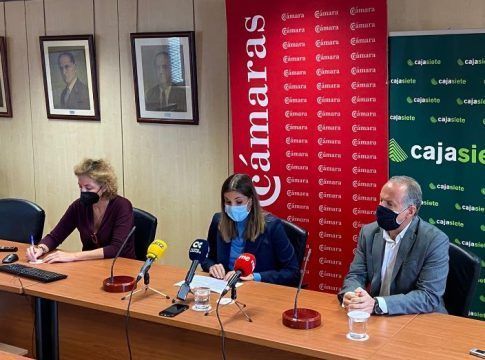 Las ventas de los comercios canarios aumentaron un 3,9% en el último trimestre de 2021
