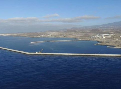 FEPECO reitera la urgencia en la construcción de la regasificadora en Tenerife