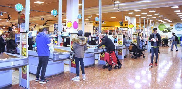 La escalada de precios se frena en enero, pero todavía supone un desafío para la recuperación económica