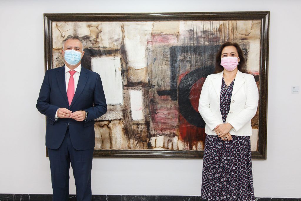 Ángel Víctor Torres recibe a la embajadora de España en Mauritania, Miriam Álvarez de la Rosa