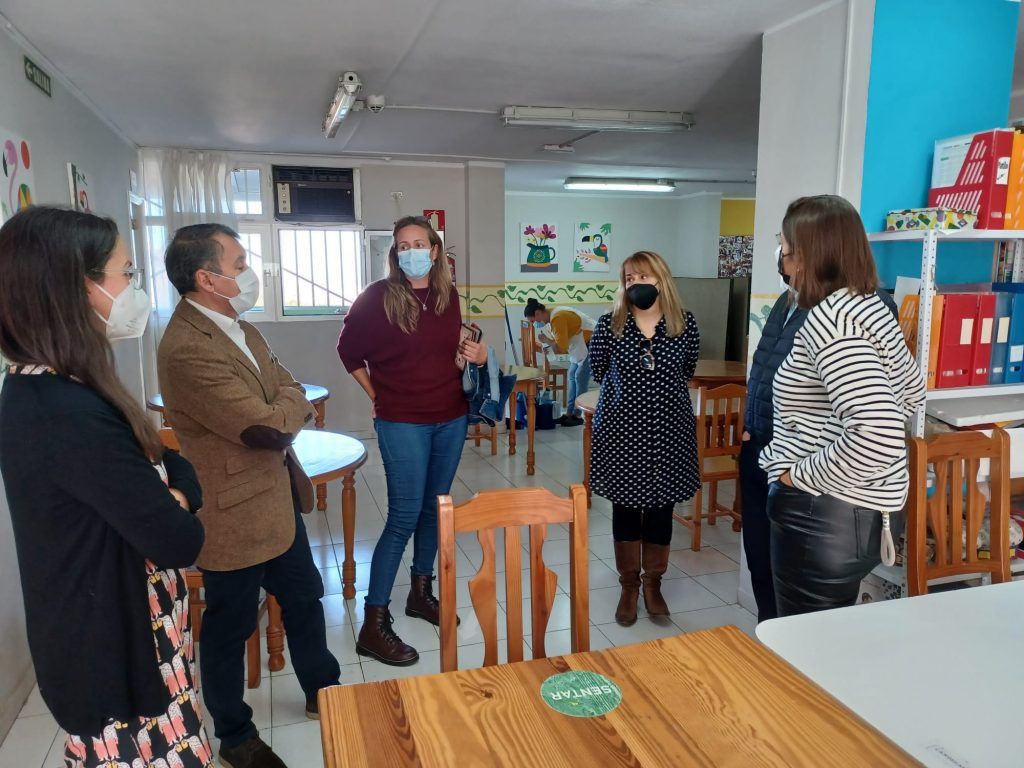 Santa Cruz financia de Tenerife cinco proyectos de Cáritas para personas en exclusión social