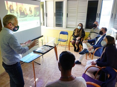Santa Cruz de Tenerife subvenciona con 184.000 euros a Don Bosco para atender a jóvenes vulnerables