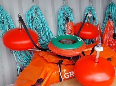 El Puerto de Arinaga refuerza sus dotaciones contra la contaminación