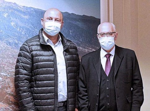 FEPECO acude a Granadilla para tratar de agilizar las licencias de obras