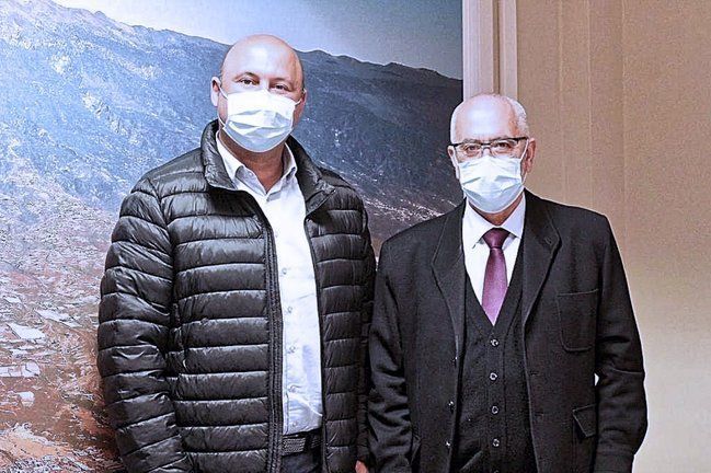 FEPECO acude a Granadilla para tratar de agilizar las licencias de obras