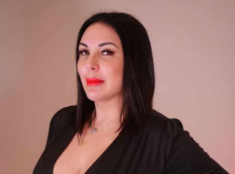 Mónica Lorente:“Hay que reivindicar la democratización de la belleza y ser como quieras ser”