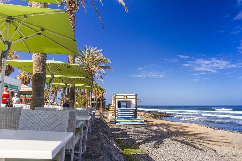 Playa Paraíso, Golf del Sur y Las Américas, los microdestinos tinerfeños con mejores indicadores turísticos en 2021 frente a 2020