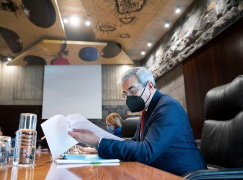 Rodríguez advierte de que solo con la intervención de los mercados se puede controlar los precios de la energía