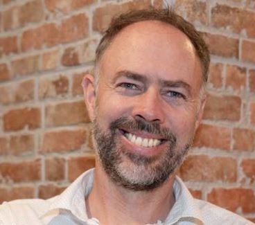 Jonathan Green: “Nos diferenciamos por ser un colegio británico en el que los alumnos se sumergen de lleno en la lengua inglesa”