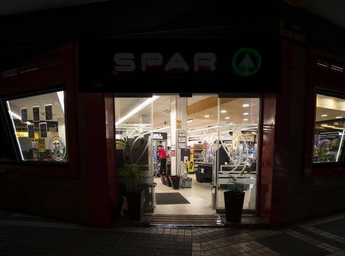 SPAR Gran Canaria apaga sus luces por «la hora del planeta»
