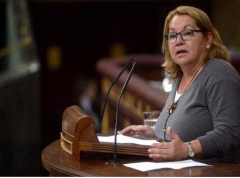 Meri Pita deja el grupo de Podemos en el Congreso y pasa al Mixto