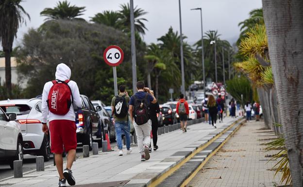 La ULPGC estudia sus nuevas titulaciones tras una macroencuesta a docentes, alumnado y empresas