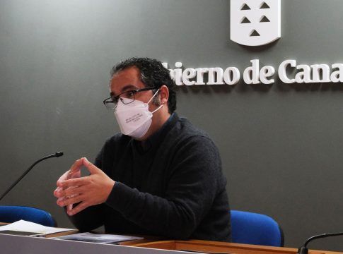 Canarias cierra marzo con la menor cifra de personas desempleadas desde noviembre de 2008