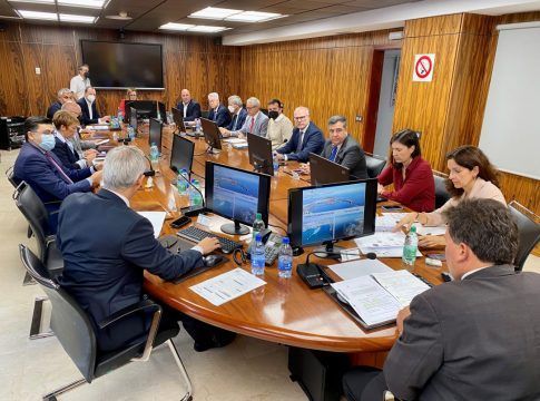 La apuesta por la eólica offshore en el Puerto de Las Palmas y la ampliación de la DEM, ejes del Consejo de Administración