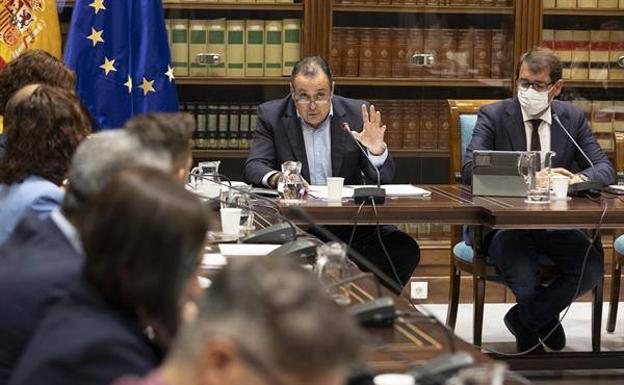 Trujillo: «El Gobierno persigue la devolución del dinero de las mascarillas»