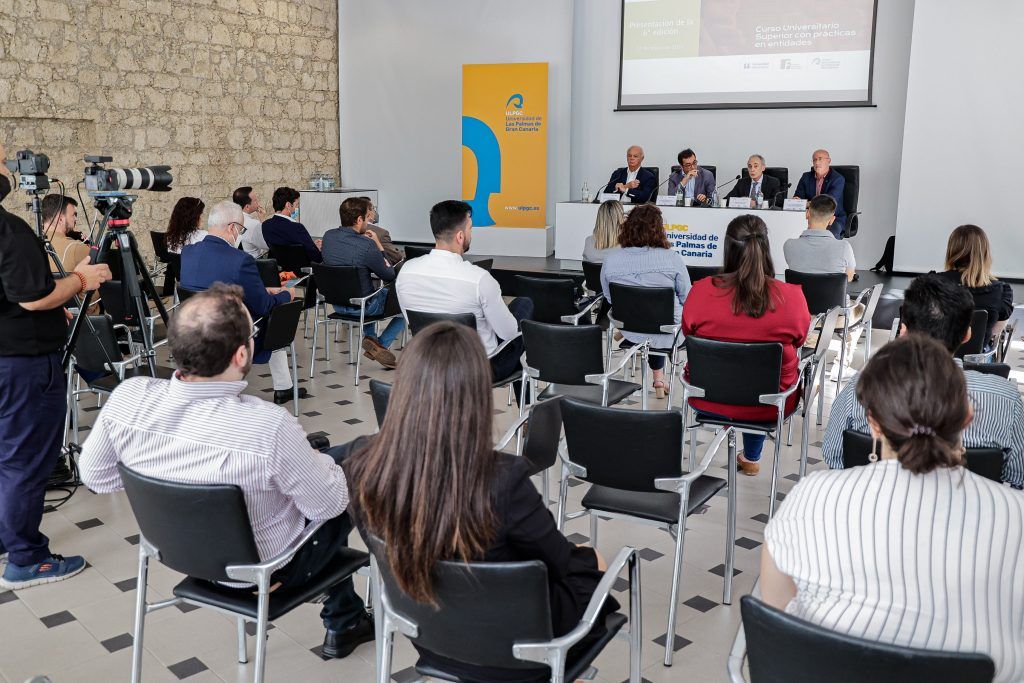 Comercio de Canarias destina 200.000 euros a la formación de 28 alumnos en la competitividad del comercio local