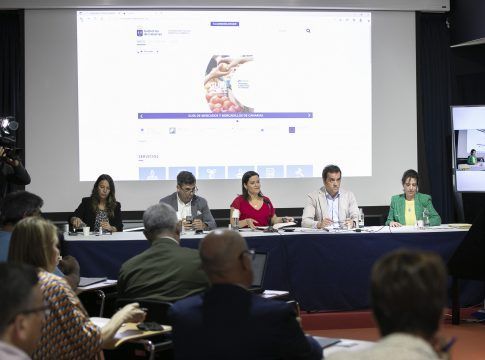 Comercio de Canarias impulsa una nueva ley adaptada a los nuevos negocios y más flexible con las aperturas