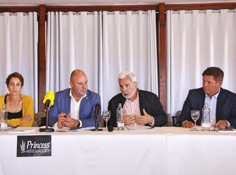 La AMTC abre canales de interlocución con los empresarios turísticos de Canarias