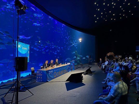Expertos en biodiversidad marina abordan las problemáticas vigentes en las aguas canarias y de la Macaronesia