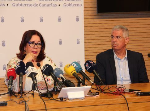 Armas anuncia la incorporación de más de 1.600 docentes al sistema educativo canario para el próximo curso￼