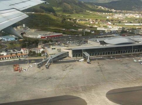 Canarian Airways suspende indefinidamente su actividad y cesa a su CEO