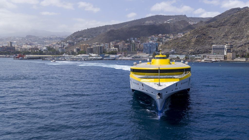Fred. Olsen Express transporta a 54.000 pasajeros en el puente del Día de Canarias