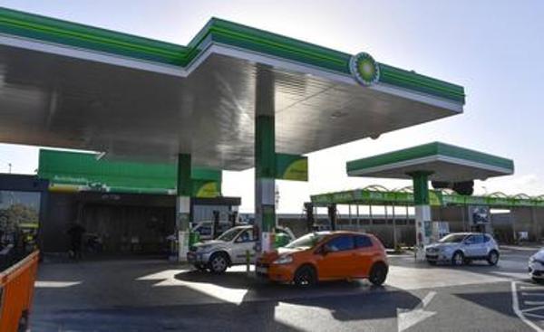 La gasolina marca un récord histórico pese al descuento del Gobierno