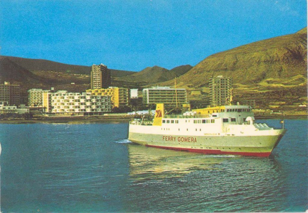 Fred. Olsen Express cumple su 48 aniversario con 80 millones de pasajeros trasladados entre Islas