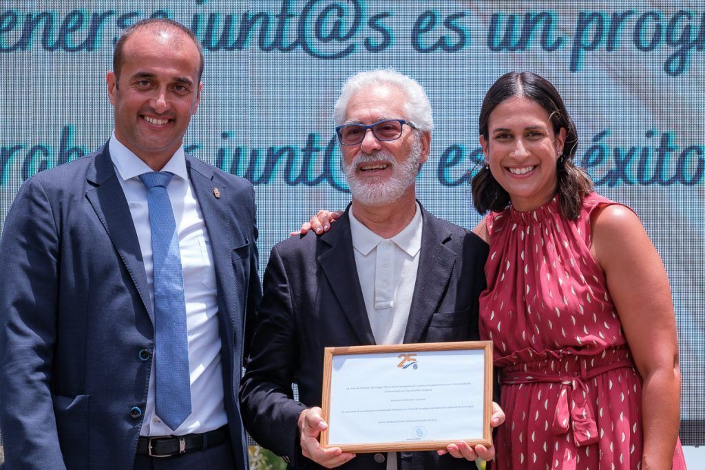 línea ganan el Galardón anual del Colegio de Fisioterapeutas de Canarias
