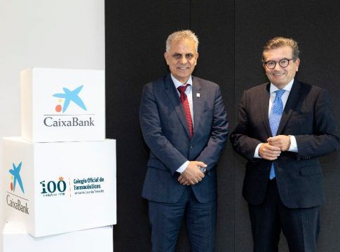 CaixaBank y el Colegio de Farmacéuticos de Santa Cruz de Tenerife renuevan su alianza  ￼