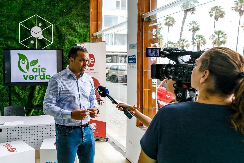 AJE Canarias presenta el programa AJE Verde para apoyar la transformación del tejido empresarial canario