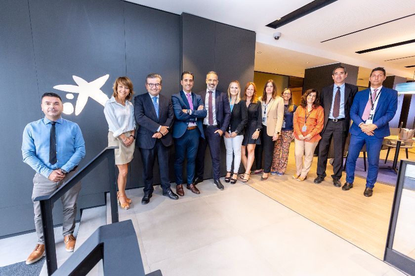 CaixaBank abre una nueva oficina Store en Taco