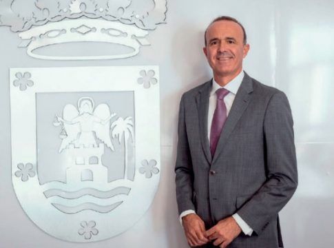 Raúl Camacho: “Estamos trabajando en aprovechar la erupción volcánica para atraer visitantes a la isla de La Palma”