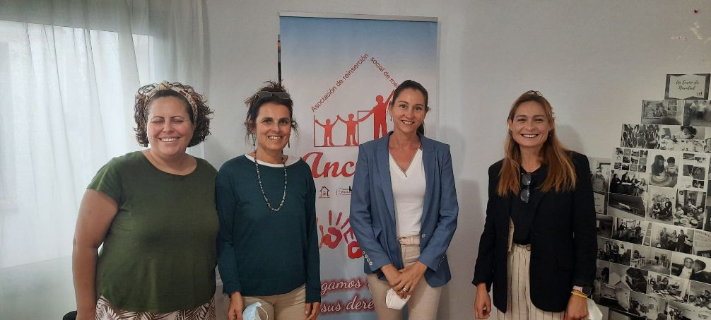 Fundación Cepsa y la Asociación Anchieta acompañan a las víctimas de violencia machista