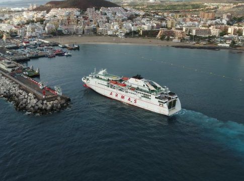 Naviera Armas Mediterránea viaja directo todos los días a La Palma