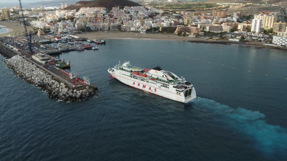 Naviera Armas Mediterránea viaja directo todos los días a La Palma