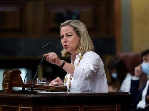 Oramas, muy severa con Pedro Sánchez: «Con usted no hay futuro»