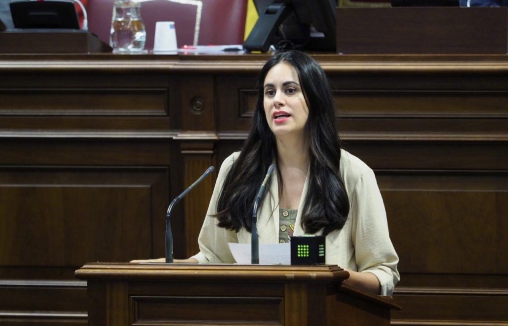 Vidina Espino pide el compromiso presupuestario del Gobierno para que Gran Canaria pueda acoger el Mundial de Fútbol 2030