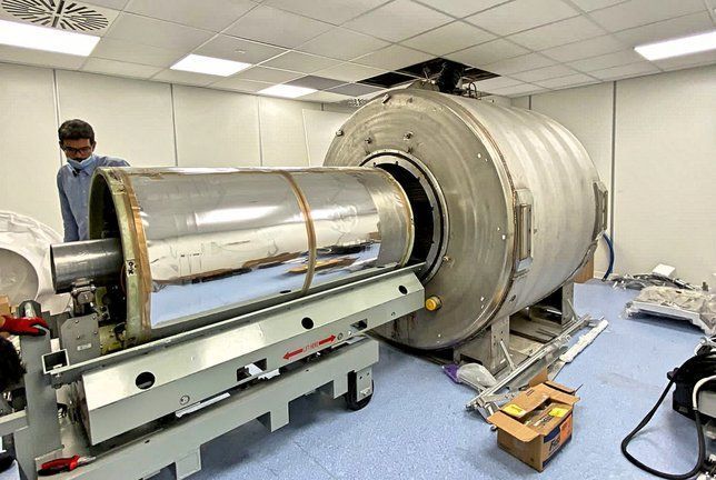 Imetisa inicia la instalación de la máquina de resonancia magnética más avanzada del mercado
