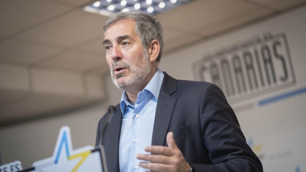 CC considera un “ataque directo a Canarias” la negativa de Sánchez a subvencionar el 100% las guaguas y el tranvía