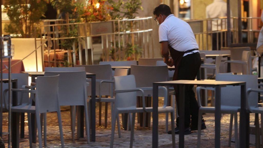 Crece el desempleo en Canarias en el mes de julio, aunque sigue siendo menor que en 2021