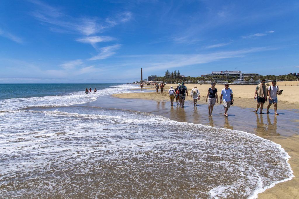 Canarias recibió en julio a más turistas que antes de la pandemia